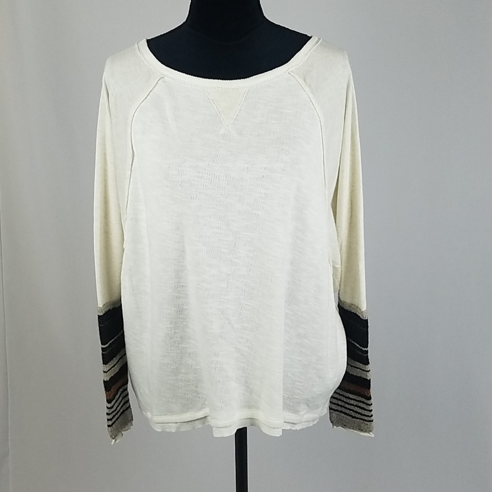 Free People SP oversize top w/knit contrast cuffs split back grungecore Street